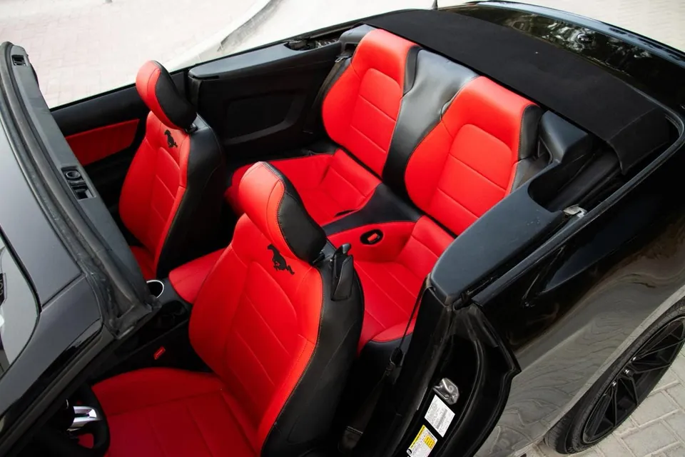 Ford Mustang 2022 Convertible for Rent – 2.3L Turbo Car | 7cars Rental