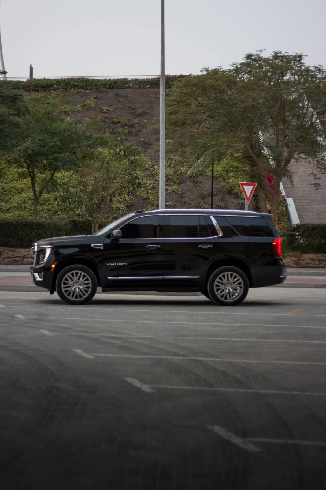 GMC Yukon Elevation 2025 for rent in Dubai – photo 5