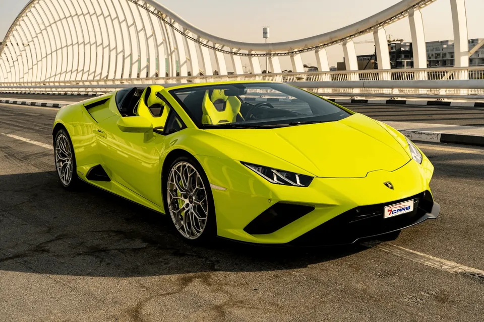Lamborghini Huracan Evo Spider 2023 for rent in Dubai – photo 3