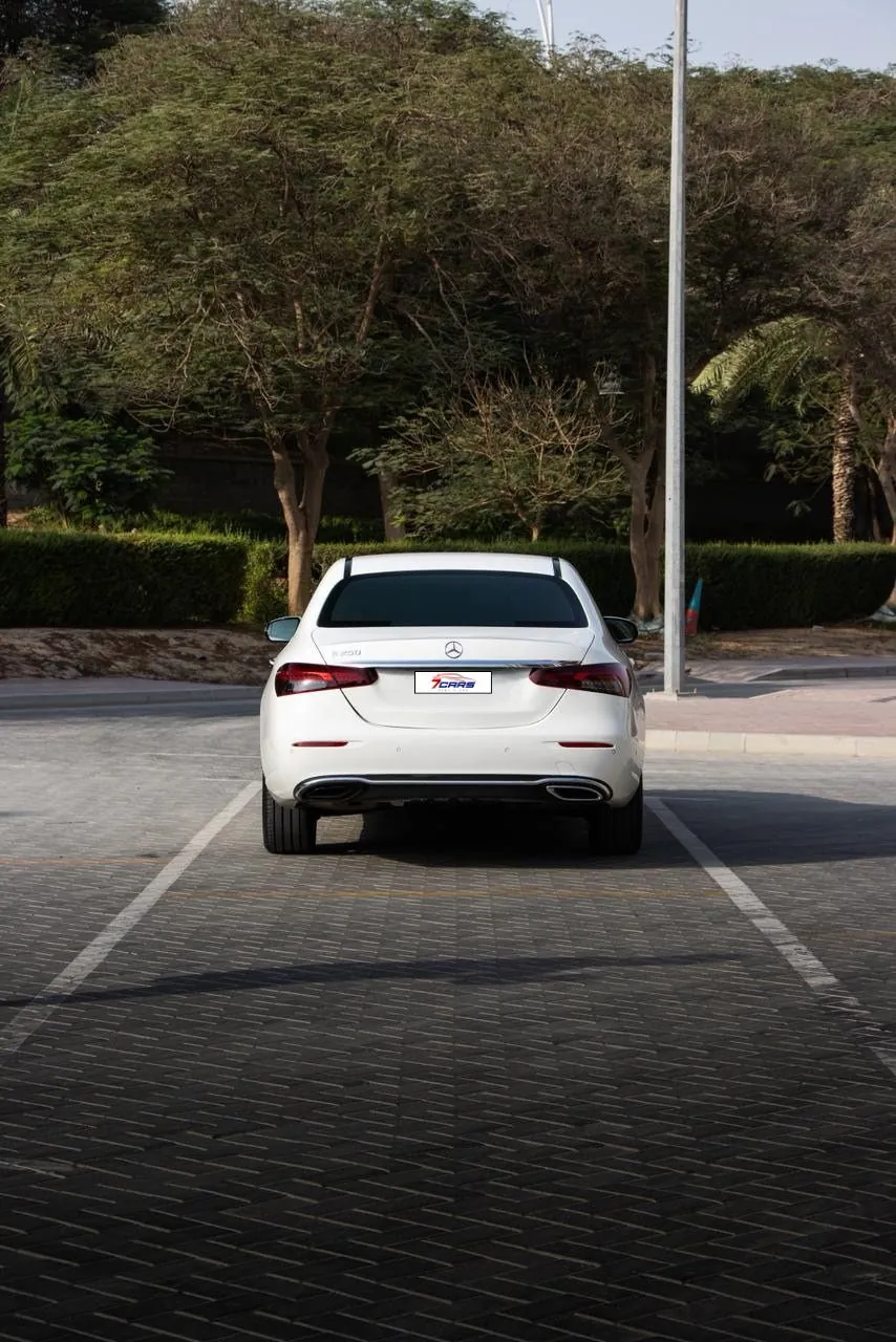 Mercedes-Benz E250 2023 for rent in Dubai – photo 4