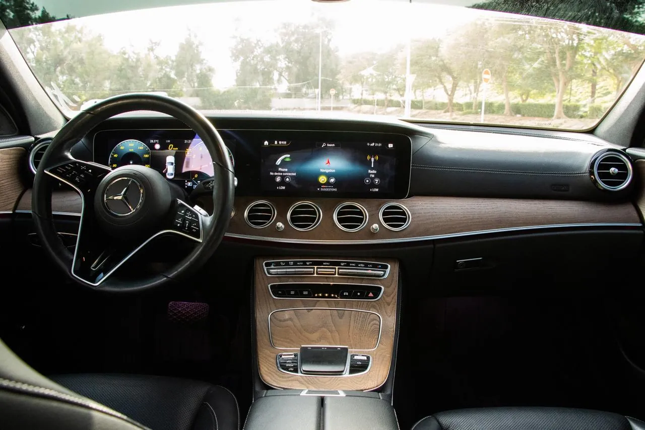 Mercedes-Benz E250 2023 for rent in Dubai – photo 6