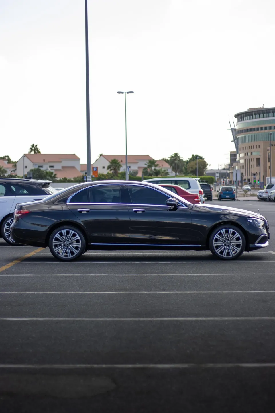 Mercedes E350 2023 Sedan for Rent – 3.0L Luxury Car | 7cars Rental