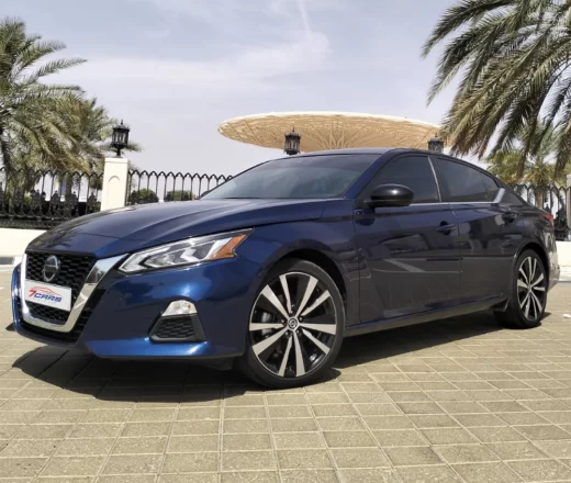 Rent Nissan Altima 2022 in Dubai