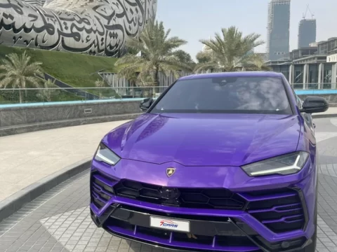 Rent Lamborghini Urus in Dubai